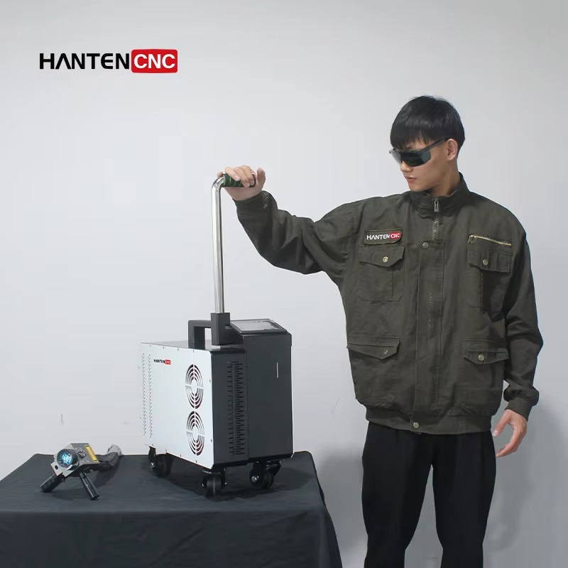 コンパクトレーザー洗浄ツール 金属錆酸化物塗料除去装置 表面 - Industrial Laser Cleaning のレビューと価格