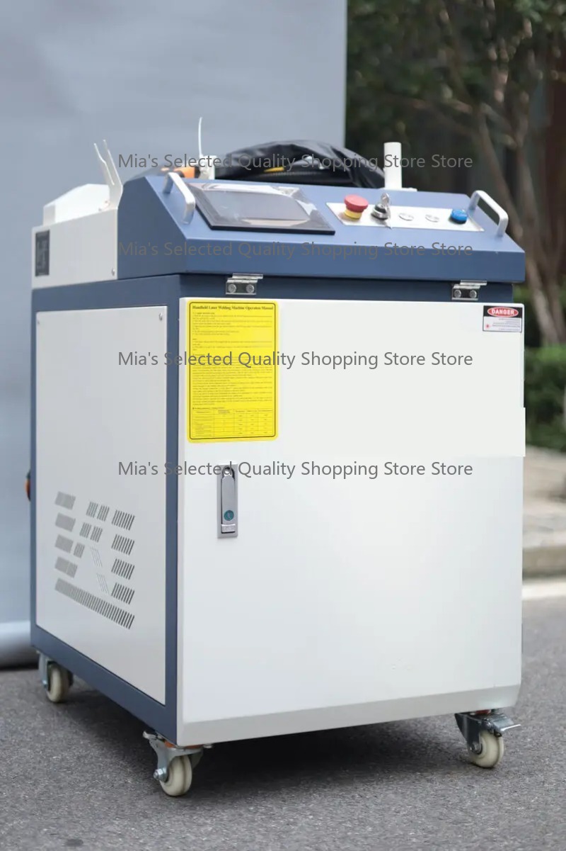3000Wレーザー洗浄機ミニキャビネット、錆、油、埃、塗料、 - Industrial Laser Rust Removal Machine のレビューと価格