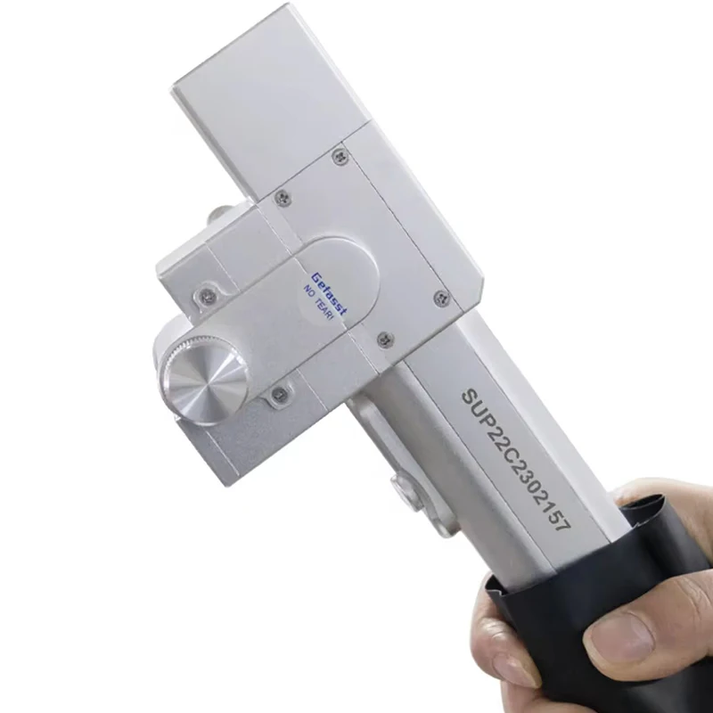 SUP22C ハンドヘルドレーザー洗浄ヘッド 新型3000W - Industrial Laser Rust Removal Machine のレビューと価格